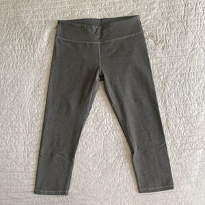 Grey Fabletics Ankle Leggings